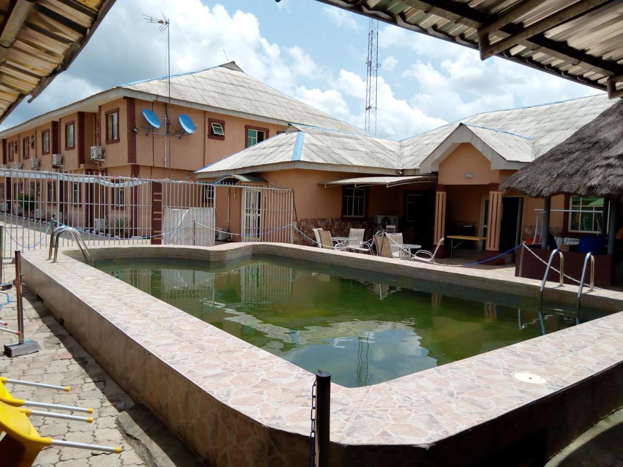 Papalanto Gen-Preston Hotel And Suites מראה חיצוני תמונה